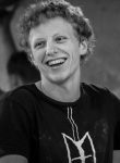 Köpfe #1: Jonas Wacker, Luftartist