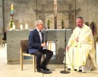 Pater Nikodemus im Gespräch