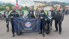 Sieben Schwaben beim Motorradtreffen der IPA Udine