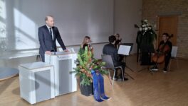 Preisendanz MdB spricht beim Volkstrauertag