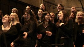 Singebration auf dem Weihnachtsmarkt