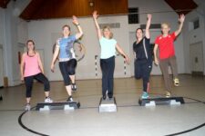 Winterspeck ade – dank Step-Aerobic