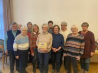 Hobby Strickerinnen aus RSKN spenden 800€