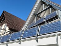 Balkon-PV mit Speicher – Theorie und Umsetzung