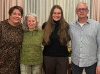 Eifrige Eichhörnchen bei Singebration