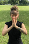 Inside Flow Yoga beim Schwarz-Weiß-Club