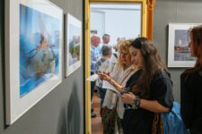 Vernissage Born to fly