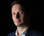 Wer singt, wer spielt (3) – Philipp Nicklaus