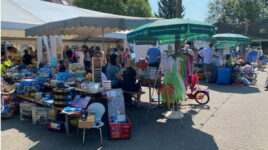 Nachbarschaftsflohmarkt mit Bewirtung & Spielmobil