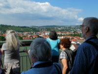 Spaß auf dr Terrass – Sommerabend im Liegestuhl