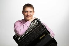 AKKORDEON.  VIRTUOS . DMITRY ZHARIKOV