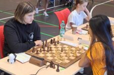 Damen und Jugend rocken Ruit